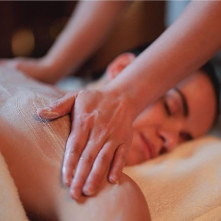 ジュメイラ メシラ ビーチ ホテル ＆ スパ クウェート エクステリア 写真 Massage