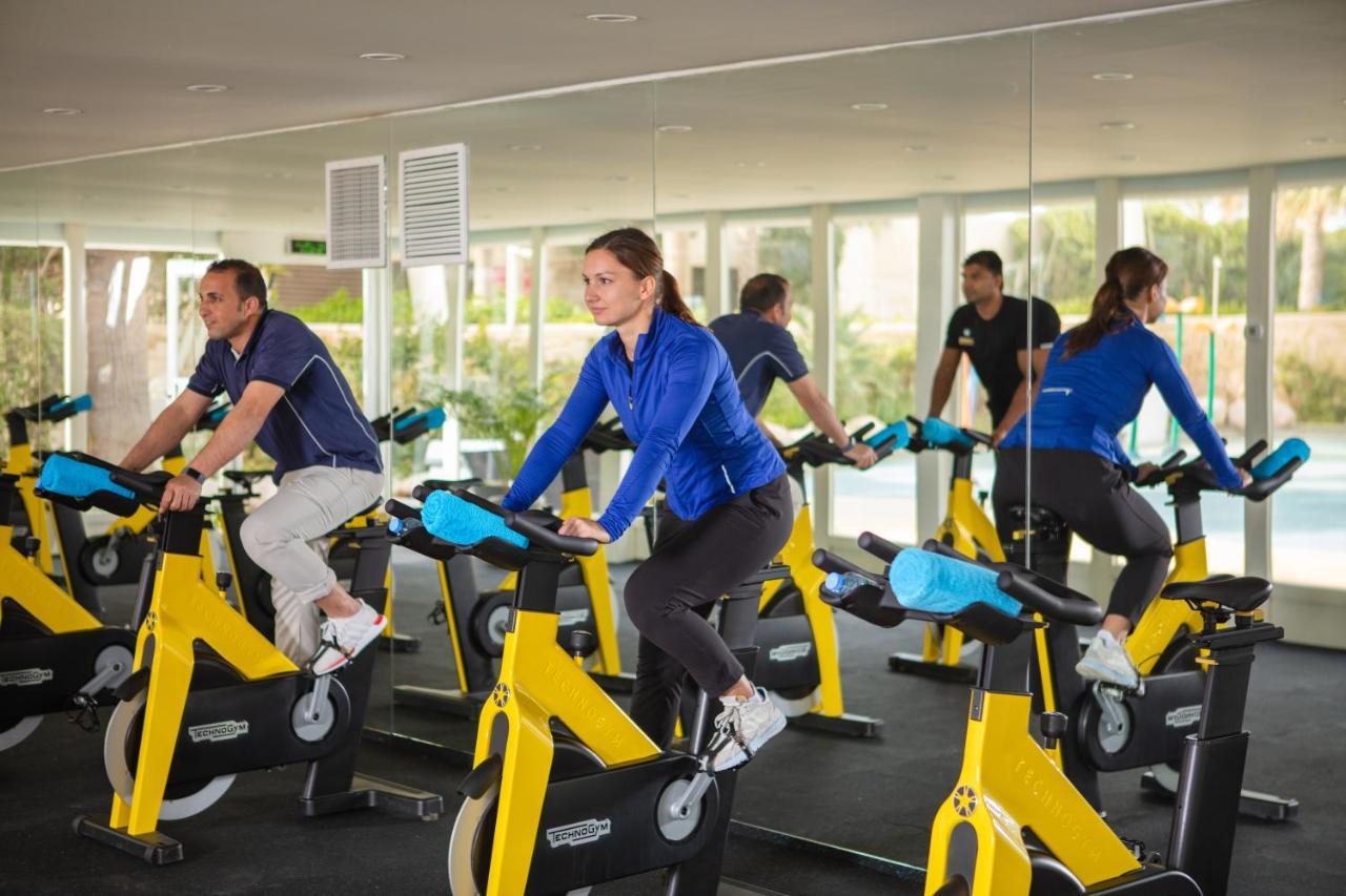 ジュメイラ メシラ ビーチ ホテル ＆ スパ クウェート エクステリア 写真 Indoor cycling